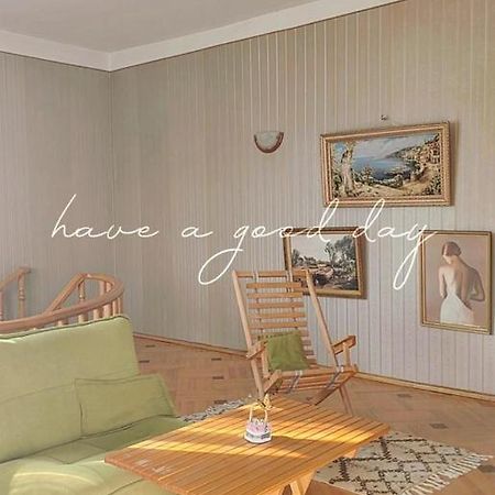 Guest House Metreveli Street 19 Khashuri Esterno foto